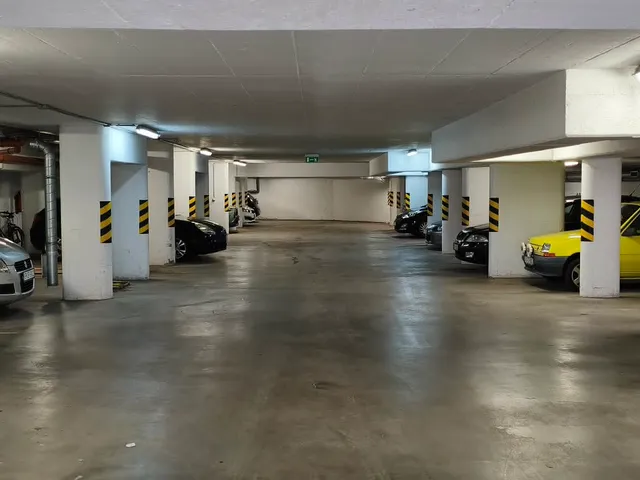 Eladó garázs Győr, Révfalu 14 nm