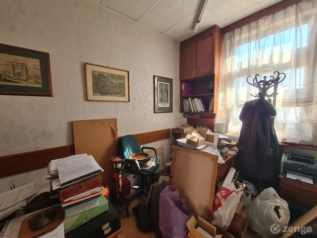 Eladó kereskedelmi és ipari ingatlan Győr, Belváros 44 nm