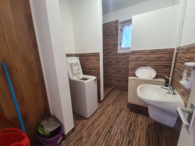 Eladó ház Öttevény, Fő utca 230 nm