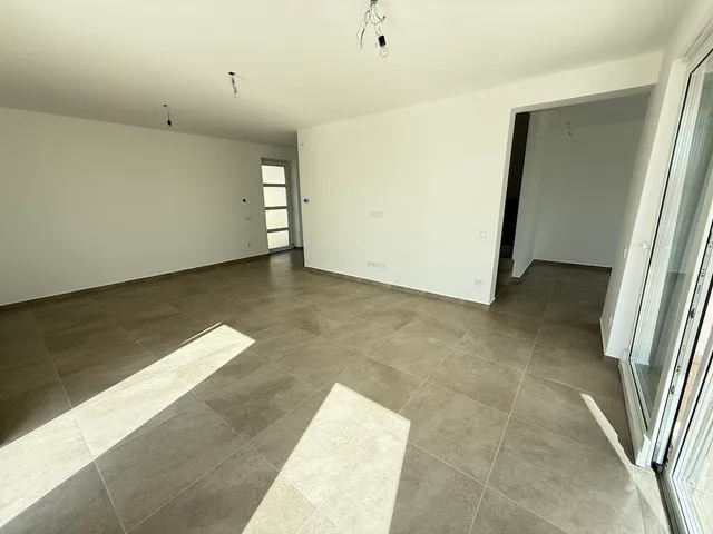 Eladó lakás Paks 124 nm