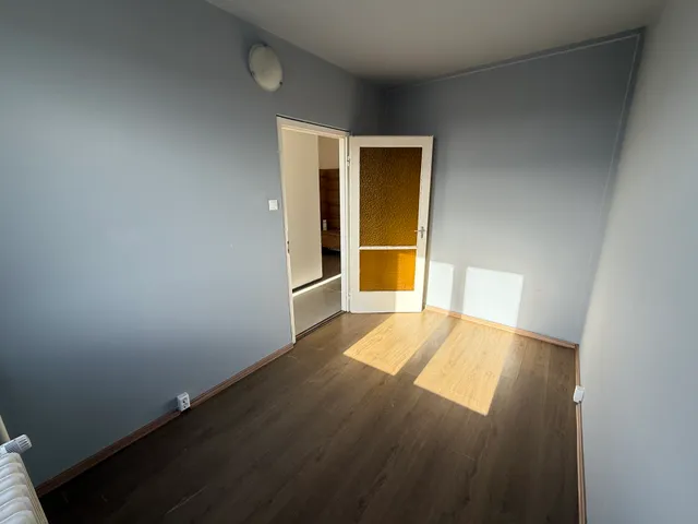 Eladó lakás Dunaújváros 58 nm