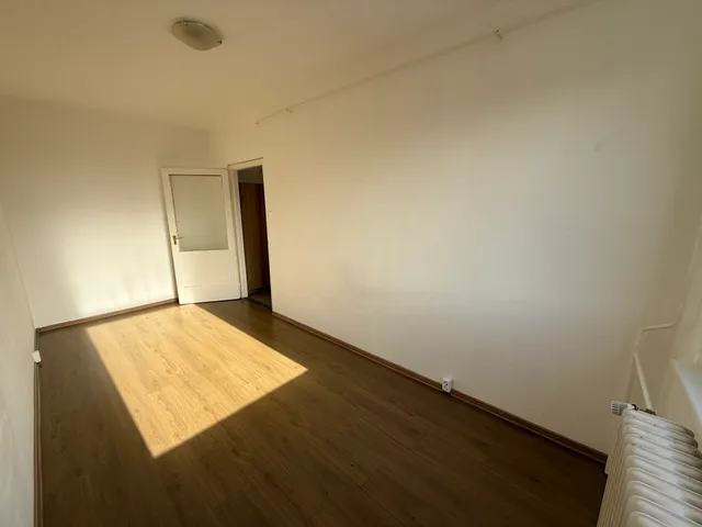 Eladó lakás Dunaújváros 58 nm