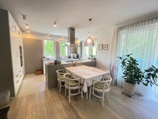 Eladó ház Paks 105 nm