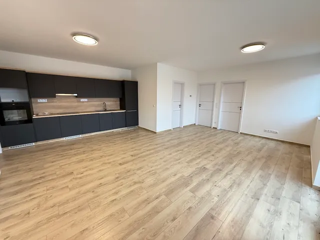 Kiadó lakás Paks 75 nm