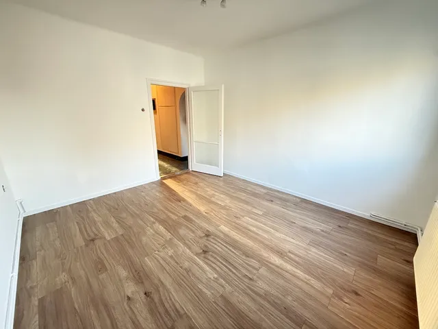 Eladó lakás Paks 77 nm