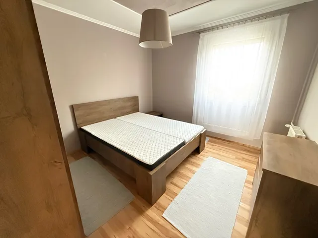 Kiadó lakás Paks 59 nm