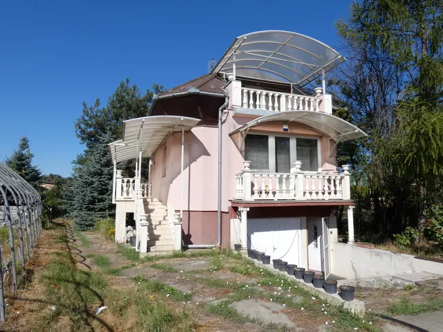 Eladó ház Dömsöd 171 nm