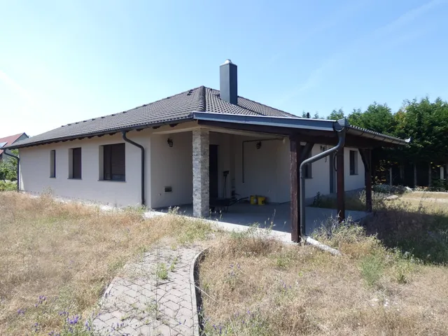 Eladó ház Ráckeve 135 nm