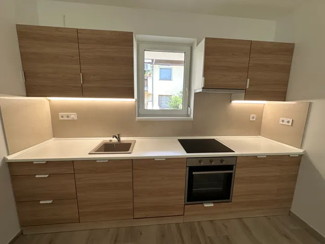Eladó lakás Debrecen, Vargakert 62 nm