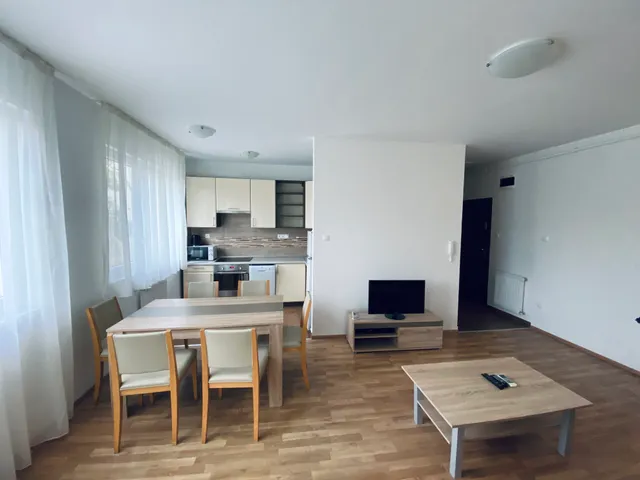 Eladó lakás Debrecen, Egyetemváros 62 nm