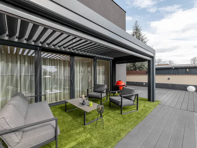 Eladó ház Debrecen, Nagyerdő 266 nm