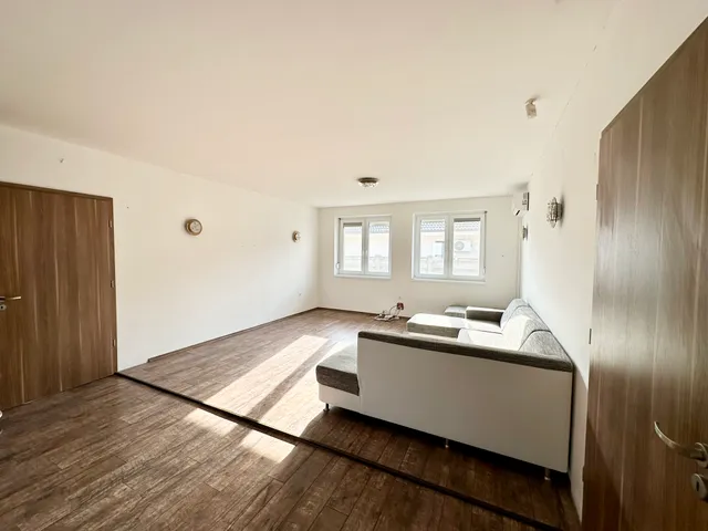 Eladó ház Debrecen, Veres Péter-kert 125 nm