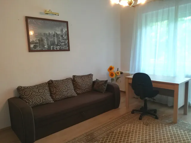 Kiadó lakás Debrecen, Nagyerdő 60 nm