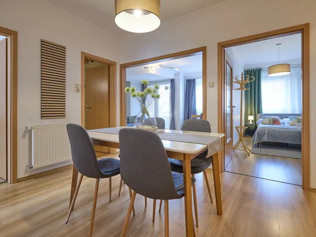 Kiadó lakás Debrecen, Belváros, Hal köz 60 nm