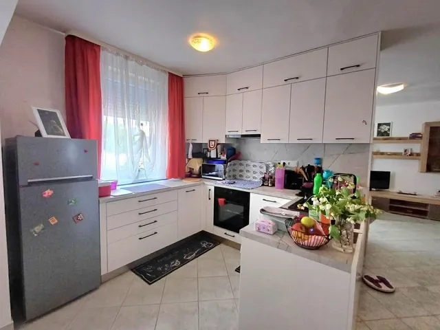 Eladó lakás Debrecen, Belváros, Antall József 80 nm