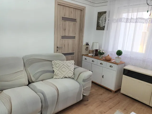 Eladó lakás Debrecen, Júliatelep 60 nm