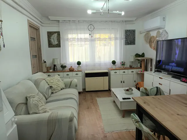 Eladó lakás Debrecen, Júliatelep 60 nm