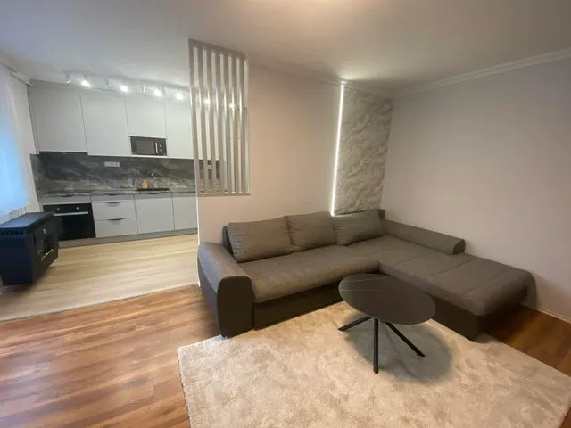 Kiadó lakás Debrecen, Libakert 52 nm