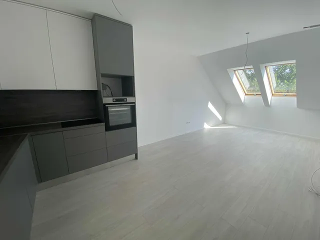 Eladó lakás Debrecen, Miklóskapu 53 nm