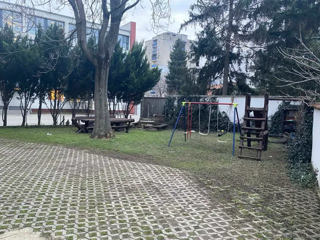 Eladó garázs Debrecen, Miklóskapu, Antall József utca 14 nm