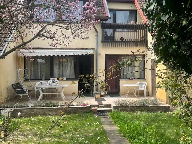 Eladó ház Debrecen, Akadémiakert 175 nm
