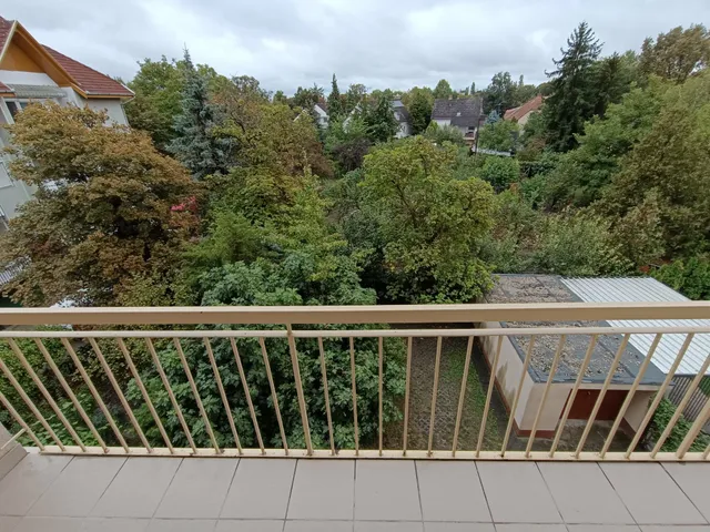 Eladó lakás Debrecen, Széchenyikert 80 nm