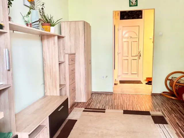 Kiadó lakás Debrecen, Sestakert, Poroszlay út  55 nm