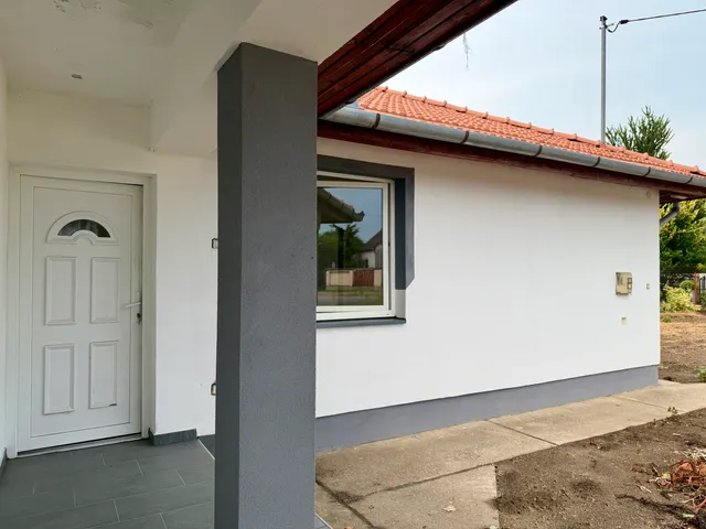 Eladó ház Hajdúsámson, Sámsonkert 104 nm