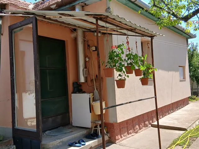 Eladó ház Debrecen, Biharikert 60 nm