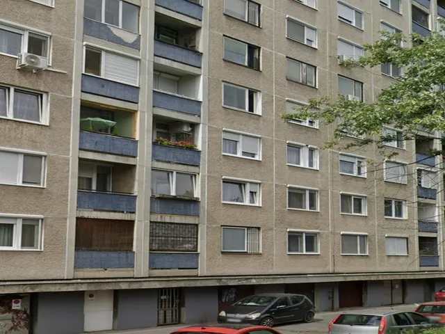 Eladó garázs Debrecen, Belváros 17 nm