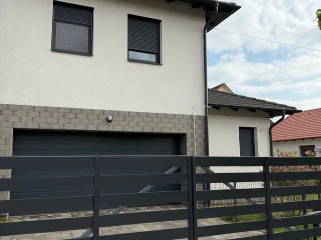 Eladó ház Debrecen, Csapókert 127 nm