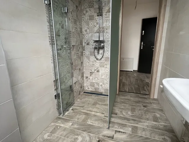 Kiadó kereskedelmi és ipari ingatlan Pákozd 58 nm