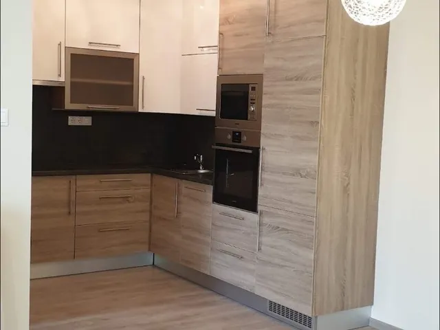 Eladó lakás Székesfehérvár, Palotaváros 63 nm