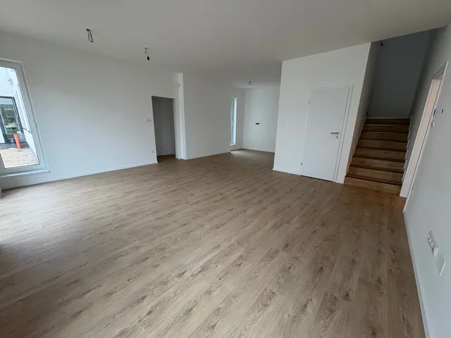 Eladó ház Székesfehérvár, Ráchegy 157 nm