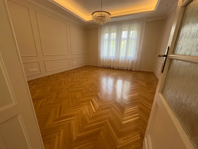 Kiadó lakás Székesfehérvár, Belváros 115 nm