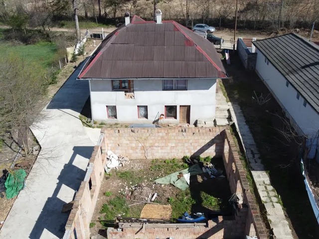 Eladó ház Isaszeg 119 nm
