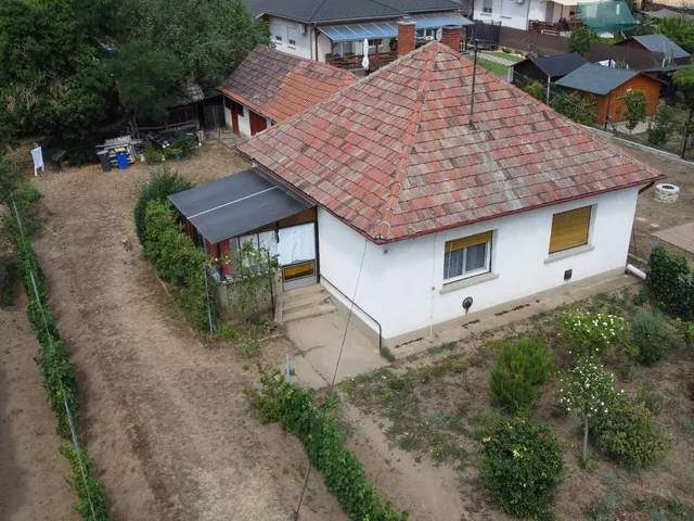 Eladó ház Pécel 55 nm
