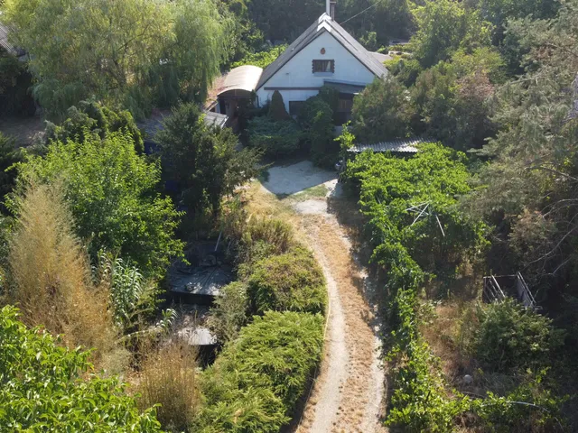 Eladó nyaraló Isaszeg 56 nm
