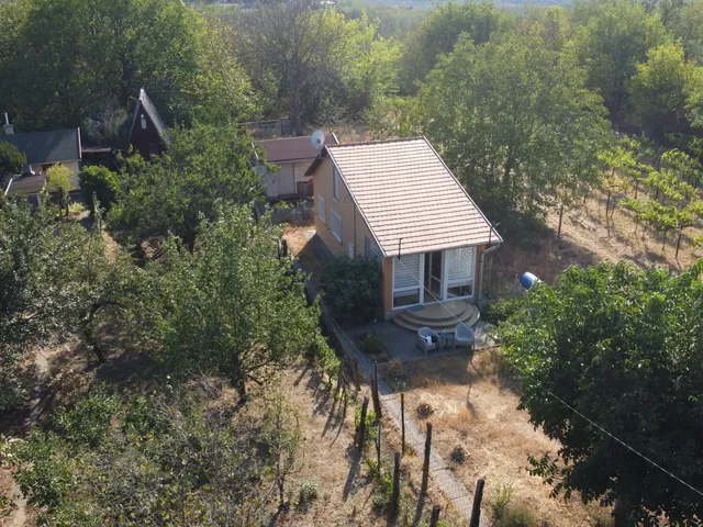Eladó nyaraló Isaszeg 37 nm