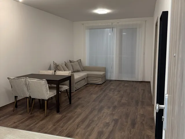 Kiadó lakás Budapest XIII. kerület, Lőportárdűlő 46 nm