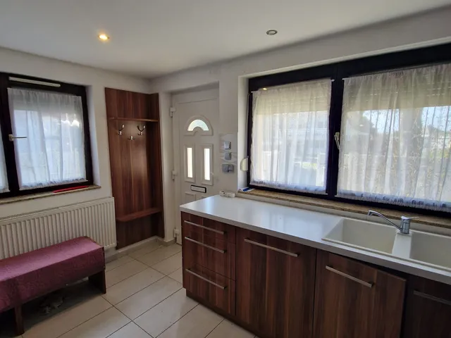 Eladó ház Székesfehérvár, Ráchegy 80 nm