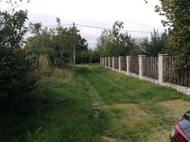 Eladó telek Székesfehérvár, Feketehegy 1398 nm