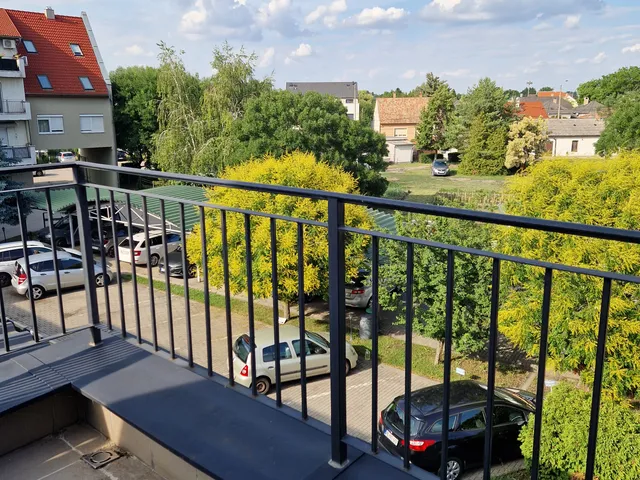 Eladó lakás Székesfehérvár, Szedreskert 70 nm