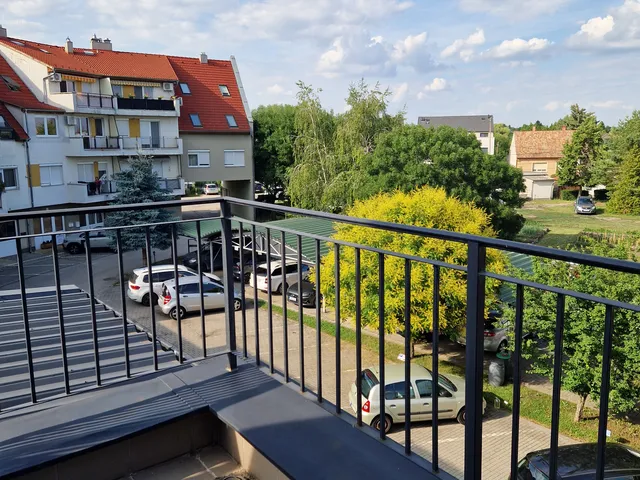 Eladó lakás Székesfehérvár, Szedreskert 70 nm