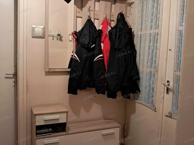 Eladó ház Szolnok, Belváros 705 nm