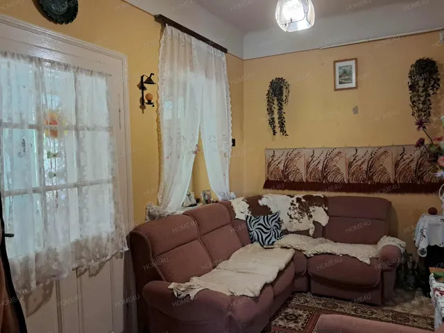 Eladó ház Abony 73 nm