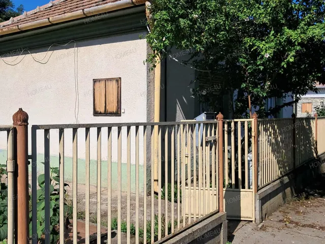 Eladó ház Abony 73 nm