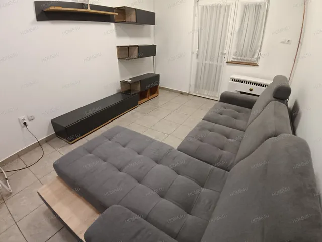 Eladó lakás Szolnok 36 nm