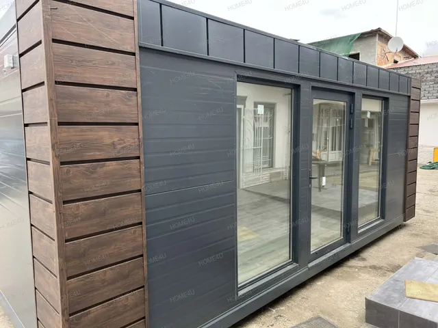 Eladó kereskedelmi és ipari ingatlan Szolnok, Belváros 18 nm