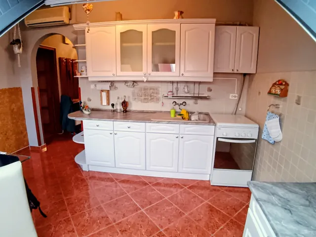 Eladó lakás Szolnok, Belváros 54 nm